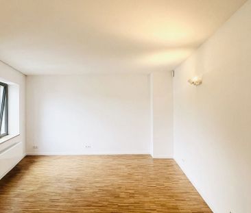 Woning te huur in Sterrebeek voor € 1.950 met 4 slaapkamers - Foto 3