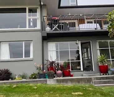 Spacious fully furnished flat in peaceful location - Photo 3