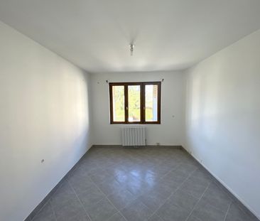 Location Maison 2 pièces 63m² - Photo 5