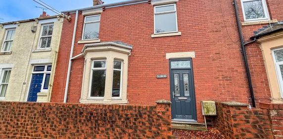 3 bedroom terraced house to rent - Photo 2