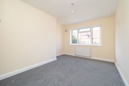 Station Way, Cheam, SM3 - Photo 3