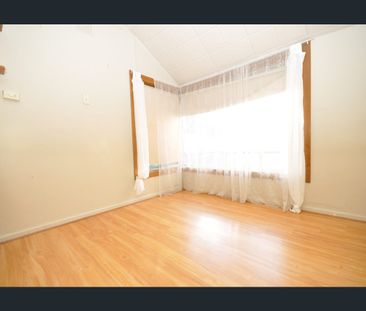 Family Home in Elizabeth Park - Photo 2