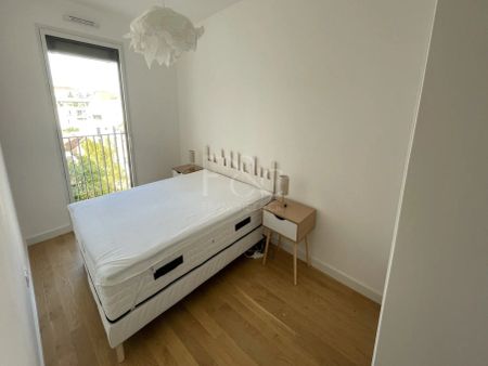 T3 meublé de 68 m² avec climatisation et terrasse - Photo 2