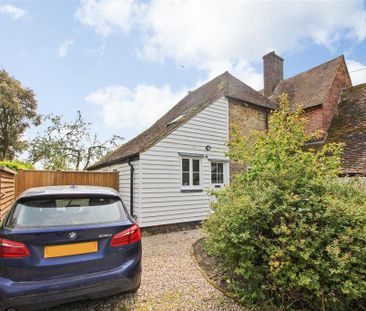 2 bedroom cottage to rent - Photo 2
