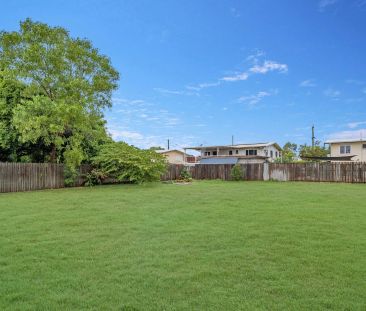 Charming High-Set Home in the Heart of Gulliver - Photo 5