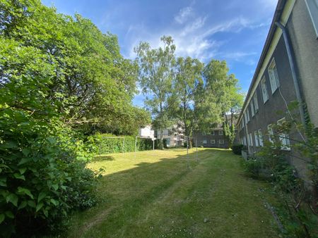 In Sanierung Hübsche Dachgeschosswohnung , bald bezugsfertig. - Foto 2