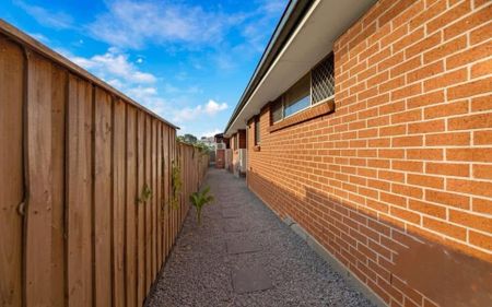 Near New 2-Bedroom Granny Flat !!! - Photo 4