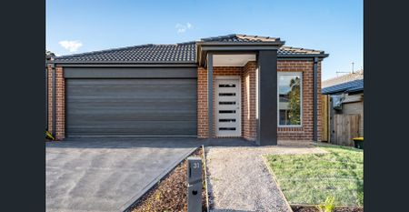 Modern Co-Living Rooms Available at 31 Hamish Road, Darley VIC 3340 - Photo 5