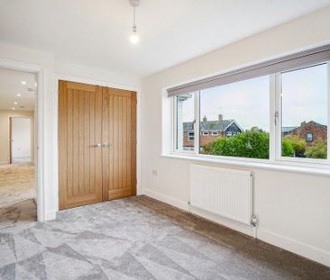 5 bedroom detached house to rent - Photo 4