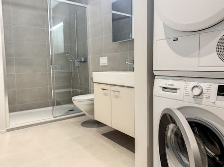 SPACIEUX 5 ½ PIÈCES - Cœur de ville - Photo 2