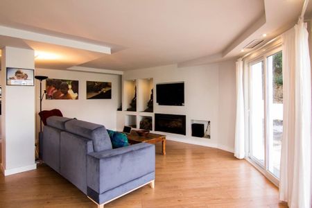 3 bedroom luxury Villa for rent in Marbella Del Este, Spain - Photo 5