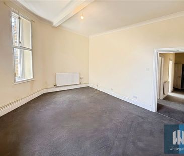 Belgrave Terrace, Off New North Road, Huddersfield, HD1 - Photo 1