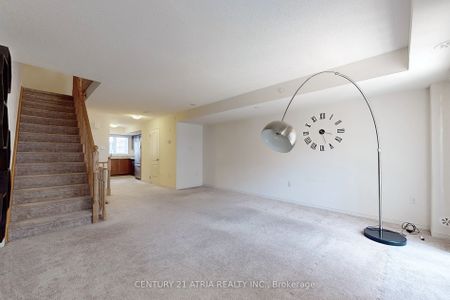 For Lease - 2620 Deputy Minister Path, Oshawa, Ontario - Photo 2