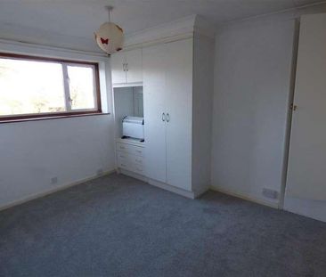 Oaktree Close, Moreton Morrell, CV35 - Photo 2