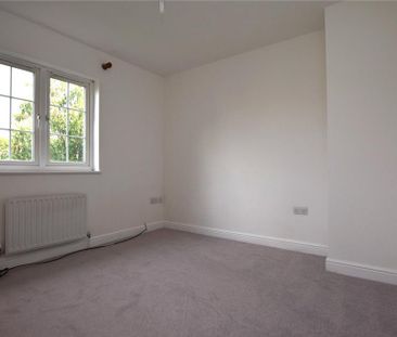 4 bedroom house to rent - Photo 3