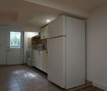 For Lease - 215 Poyntz Avenue Unit# Basement, Toronto, Ontario - Photo 1