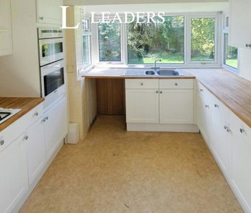 2 bedroom bungalow to rent - Photo 6