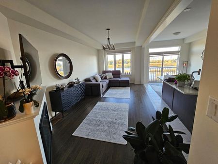 For Lease - 1227 Rexton Drive, Oshawa, Ontario - Photo 4