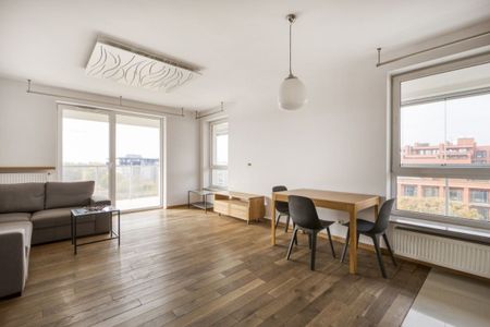 Taras 32 m² - 4 pokoje - apartamentowiec 85 m² - Photo 2