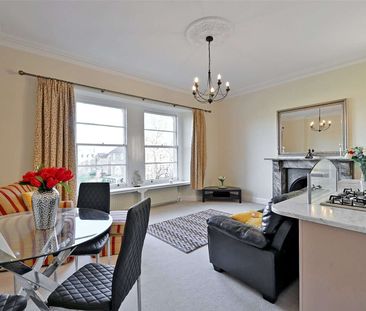 Located in the prestigious BS8 area, this exceptional property comb... - Photo 3