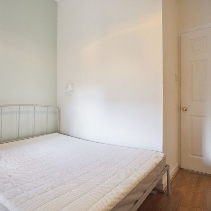 1 Bedroom Property To Rent - Photo 1