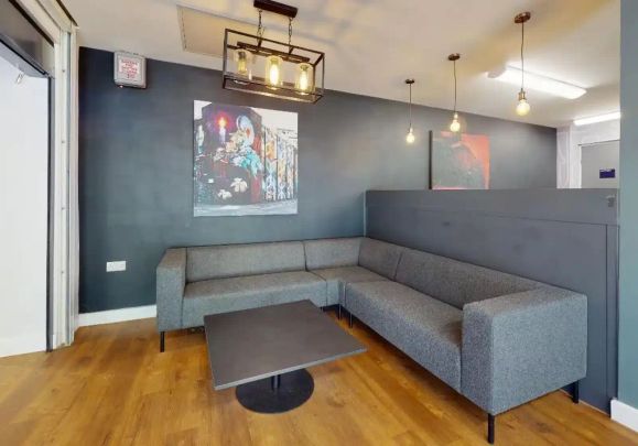 Gold En Suite Plus - Photo 1