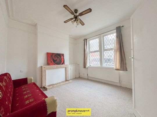 3 bedroom terraced house to rent - Photo 1