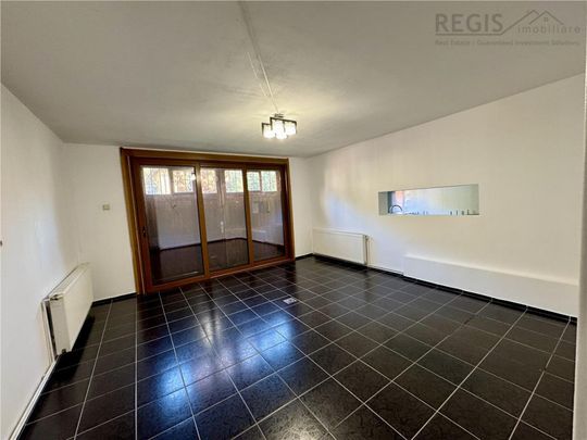 Casa de inchiriat in centru istoric ultracentral - Fotografie 1