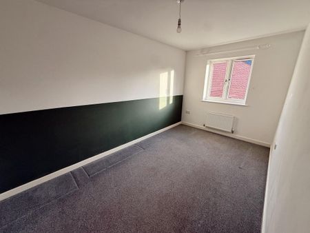 3 bedroom terraced house to rent - Photo 3