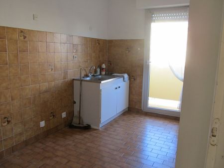 Location Appartement 3 pièces 53m² SETE 34200 - Photo 5