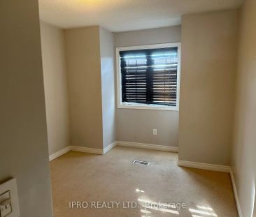 Property For Lease | W9294174 - Photo 6