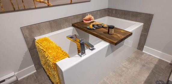 2 CH - 1 SDB - Bromont - $1,725 /mo - Photo 2