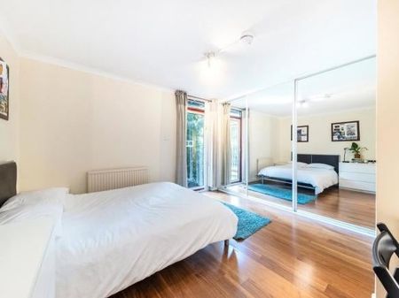 Room in a Shared Flat, Cape Yard, E1W - Photo 3