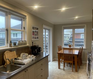 Family Home in Dyer St - Photo 4