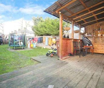 Stamford Road, Dagenham, RM9 - Photo 6