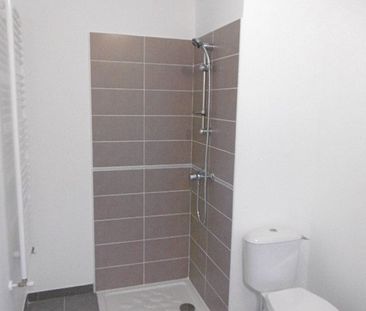 Location Appartement 2 pièces 40m² CASTELNAU LE LEZ 34170 - Photo 4