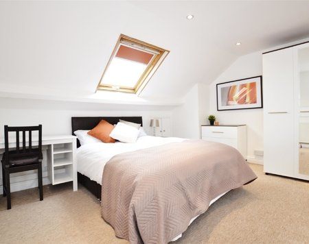 St. Kilda Parade, Gloucester, GL1 - Photo 1