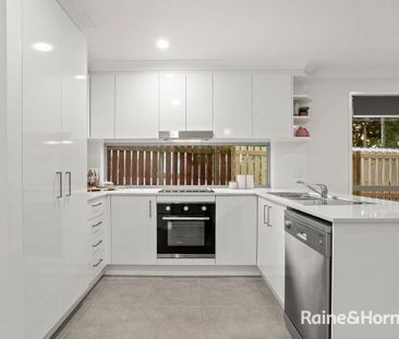 Convenient Living in Albany Creek - Photo 6