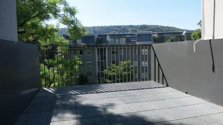 Schöne 4.5 Zimmer Wohnung in Schwamedingen - Photo 3