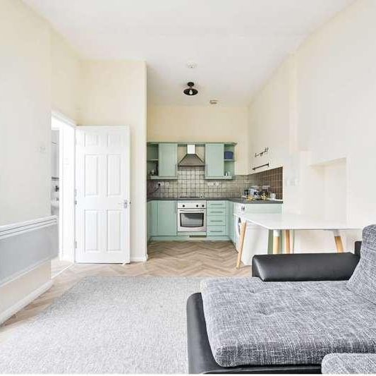 Racton Road, Fulham, SW6 - Photo 1