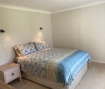 Two bedroom fully furnished - Photo 4