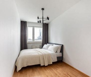 Mieszkanie z widokiem w sercu Woli 56 m² - Photo 4