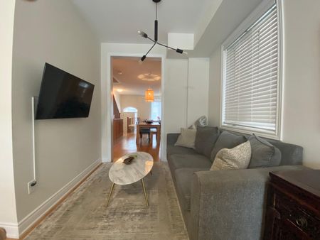 For Lease - 15 Edward Horton Crescent, Toronto, Ontario - Photo 2