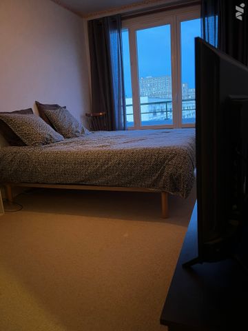 Appartement rue Dicquemare : 3 pièces, SDB, WC, une cave - Photo 2