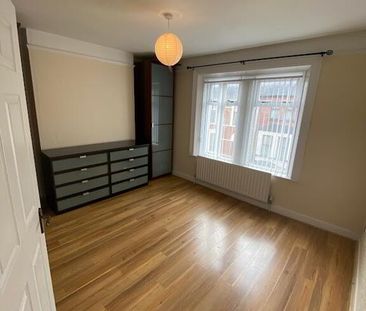 35 Marlborough Avenue, Londonderry, BT48 9BQ - Photo 4