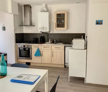 Location - Appartement 2 pièce(s) - Meublé à l'année - 41 m² - Gran... - Photo 6