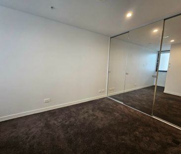 326/70 Batesford Road, Chadstone VIC 3148 - Apartment For Rent | Do... - Photo 2
