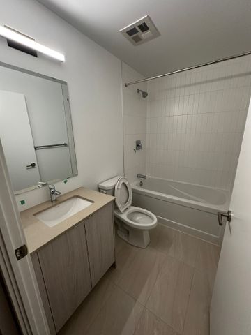 For Lease - 1660 Bloor Street Unit# 1007, Toronto, Ontario - Photo 3
