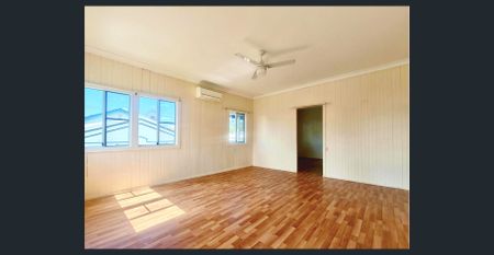 WATERLOO? MORE LIKE WOW-TERLOO - Photo 3