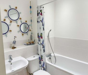 3 Bedroom House - Photo 4